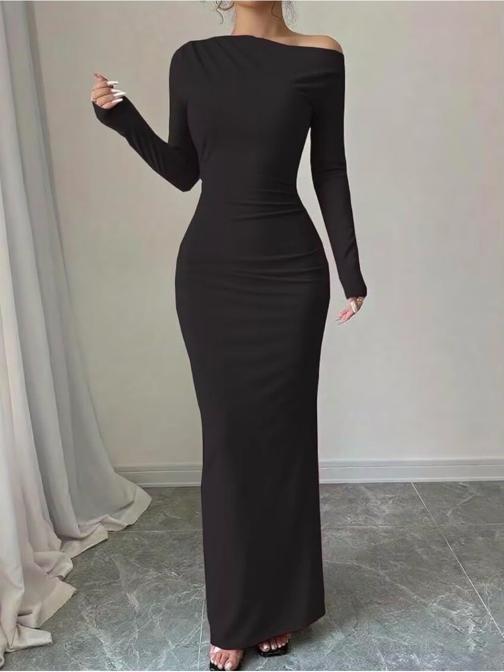 Elegant Black Off-Shoulder Long Sleeve Maxi Dress